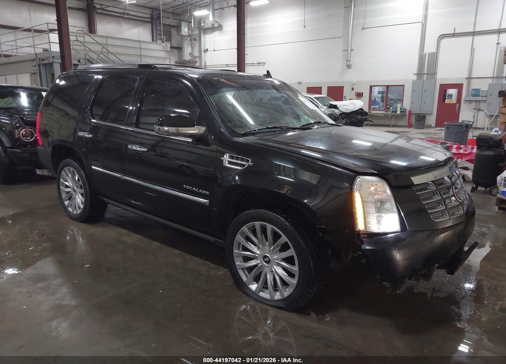 2011 CADILLAC ESCALADE PREMIUM VIN: 1GYS4CEF0BR398931