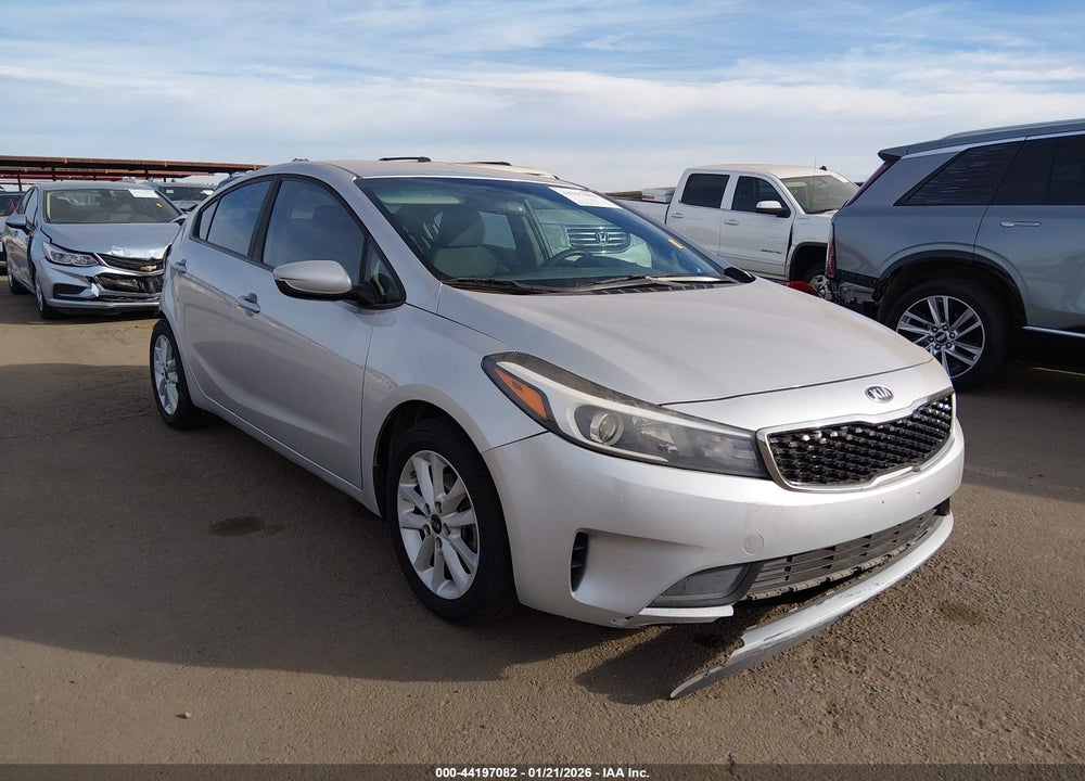 2017 KIA FORTE LX VIN: 3KPFL4A73HE070020