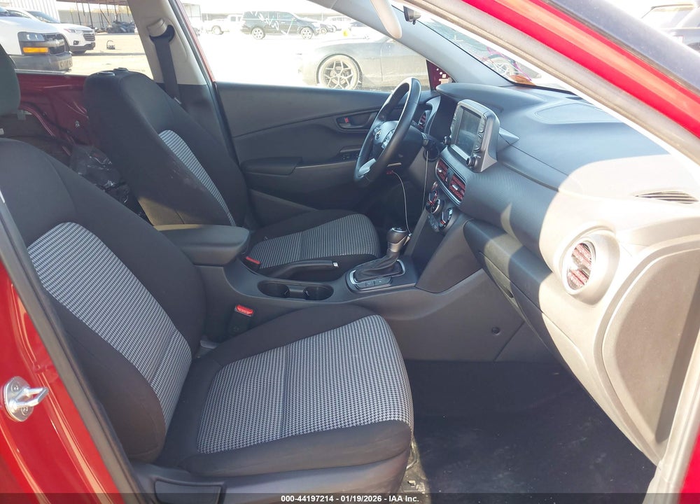2021 HYUNDAI KONA SEL VIN: KM8K22AA5MU746279