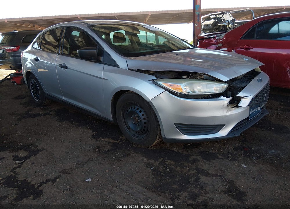 2015 FORD FOCUS S VIN: 1FADP3E20FL326127