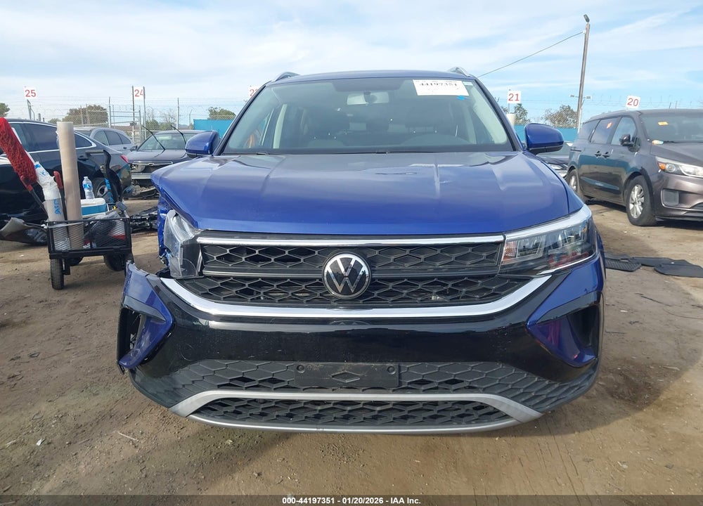 2022 VOLKSWAGEN TAOS 1.5T SE VIN: 3VVRX7B23NM082077