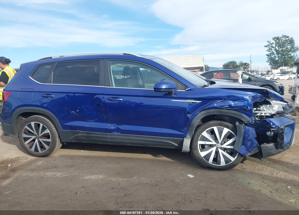 2022 VOLKSWAGEN TAOS 1.5T SE VIN: 3VVRX7B23NM082077