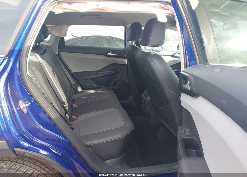 2022 VOLKSWAGEN TAOS 1.5T SE VIN: 3VVRX7B23NM082077