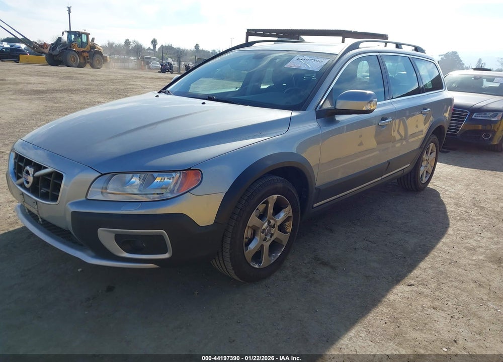 2010 VOLVO XC70 3.2 VIN: YV4960BZ5A1075822
