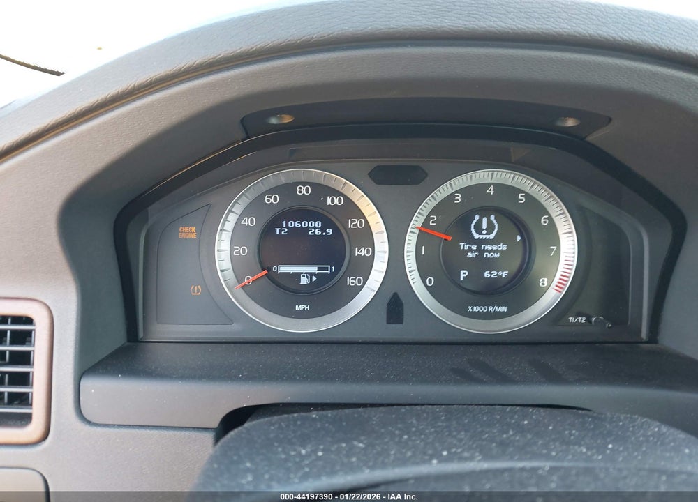 2010 VOLVO XC70 3.2 VIN: YV4960BZ5A1075822