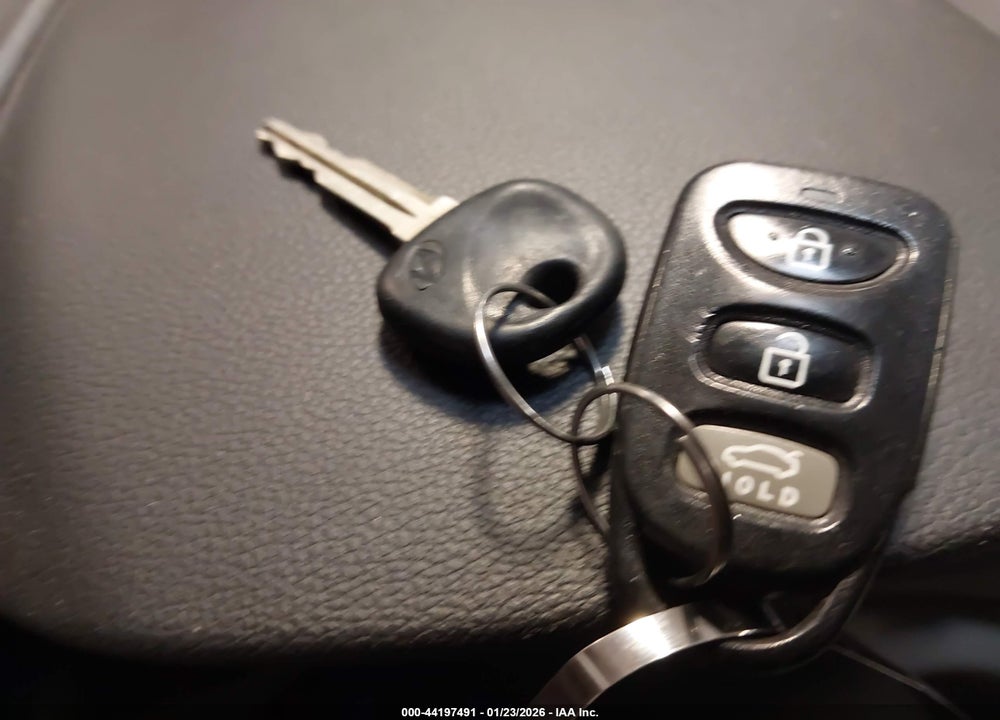2018 HYUNDAI ELANTRA SEL VIN: 5NPD84LF5JH231904