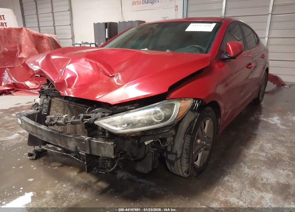 2018 HYUNDAI ELANTRA SEL VIN: 5NPD84LF5JH231904