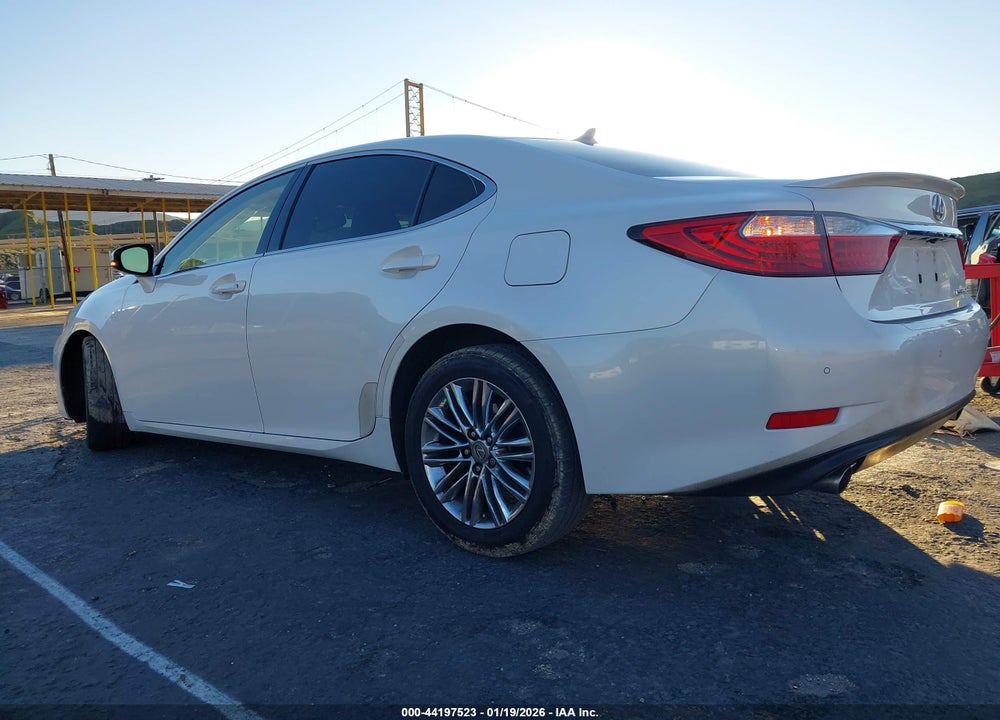 2013 LEXUS ES 350 VIN: JTHBK1GG1D2072801