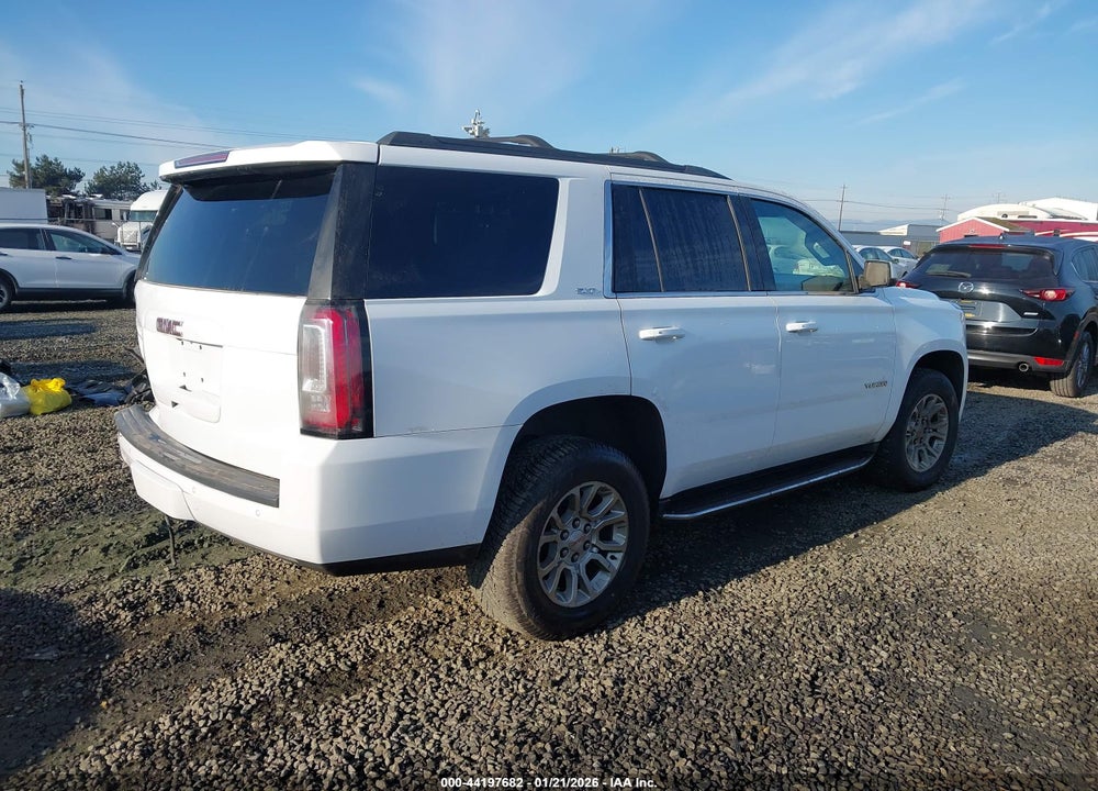 2018 GMC YUKON SLT VIN: 1GKS2BKC1JR215183
