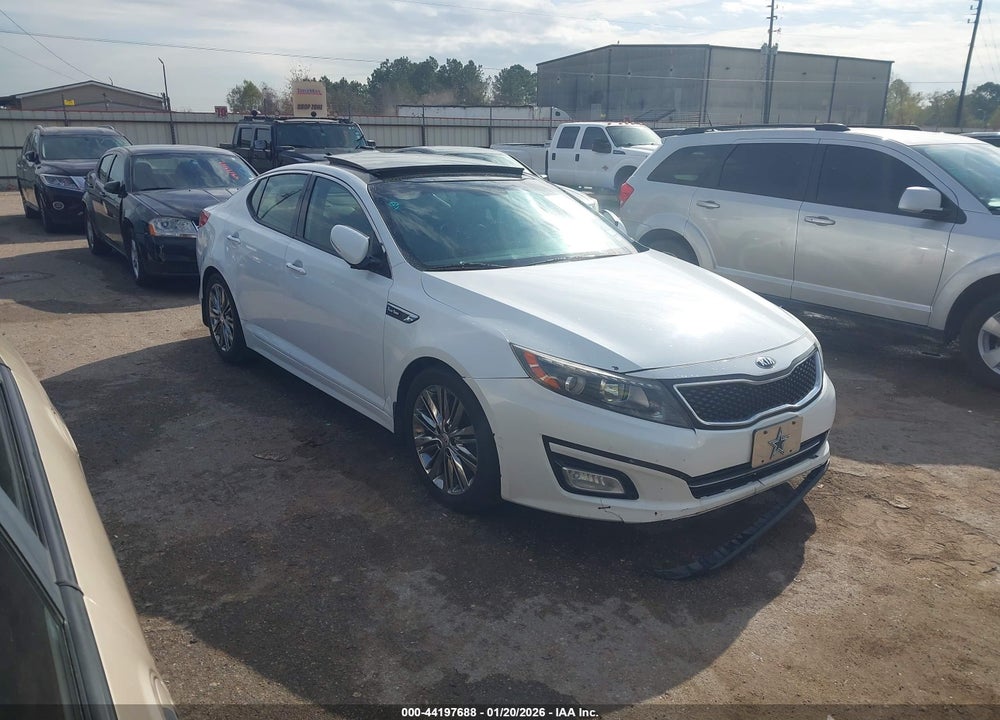 2015 KIA OPTIMA VIN: 5XXGR4A67FG477689