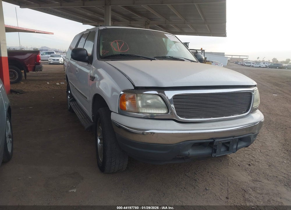 2002 FORD EXPEDITION XLT VIN: 1FMPU16L72LA02755
