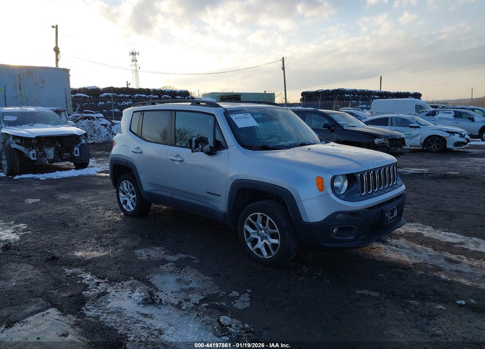2016 JEEP RENEGADE LATITUDE VIN: ZACCJBBT1GPD16265
