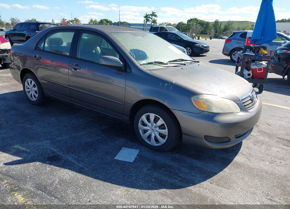 2007 TOYOTA COROLLA LE VIN: 1NXBR32EX7Z889574