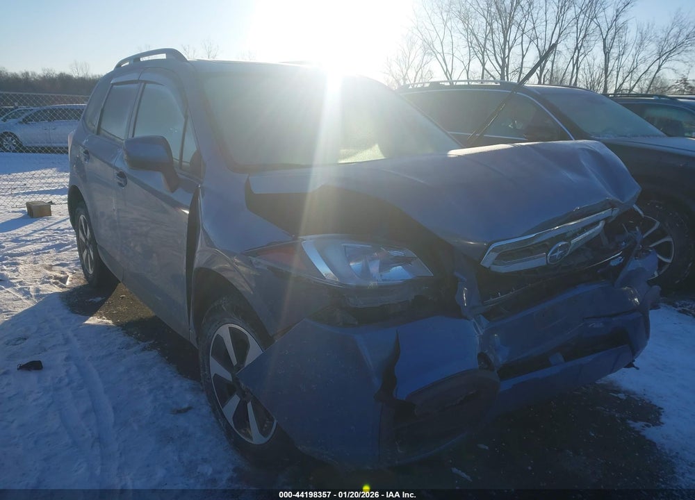 2017 SUBARU FORESTER 2.5I PREMIUM VIN: JF2SJAEC1HH570862