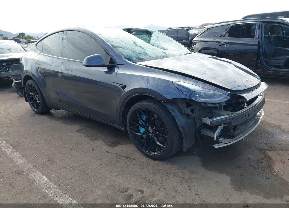 2023 TESLA MODEL Y AWD/LONG RANGE DUAL MOTOR ALL-WHEEL DRIVE VIN: 7SAYGDEE5PF777248