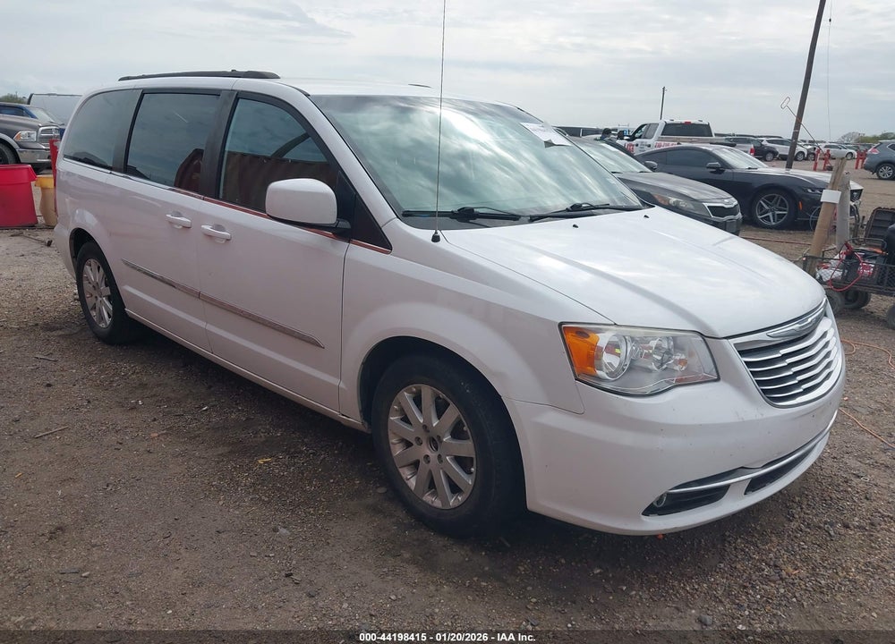 2015 CHRYSLER TOWN & COUNTRY TOURING VIN: 2C4RC1BGXFR654372