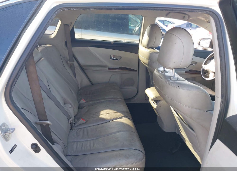 2010 TOYOTA VENZA VIN: 4T3ZA3BB5AU023338