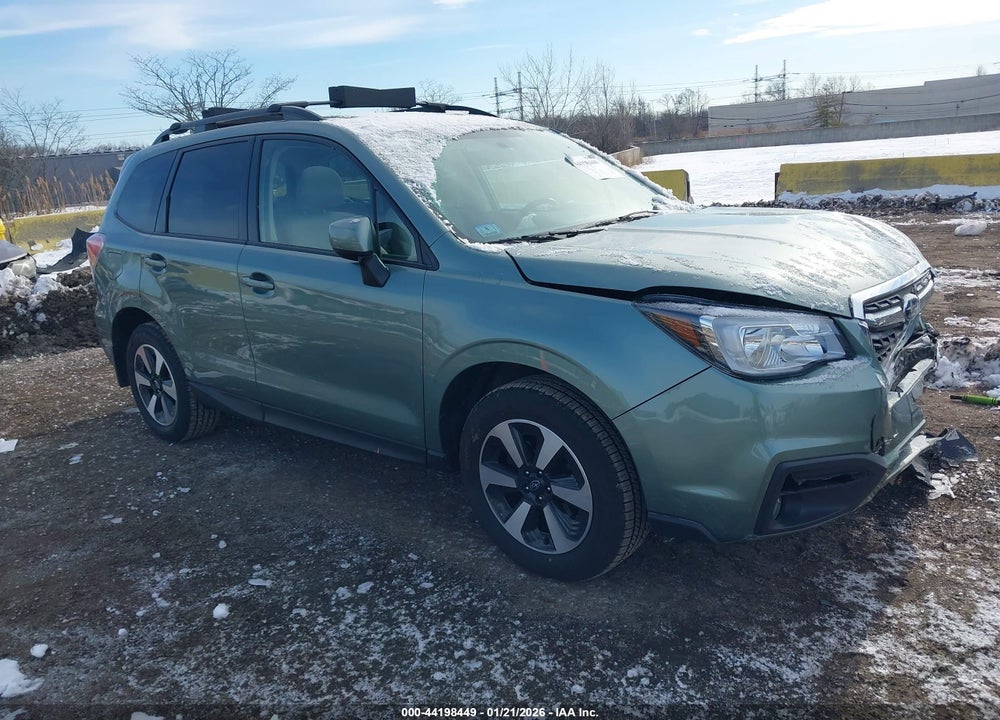 2017 SUBARU FORESTER 2.5I PREMIUM VIN: JF2SJAGC5HH421304