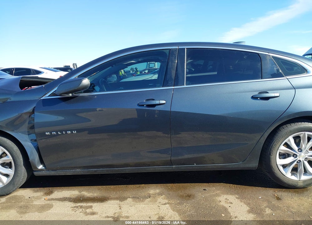 2021 CHEVROLET MALIBU FWD LT VIN: 1G1ZD5ST0MF017862