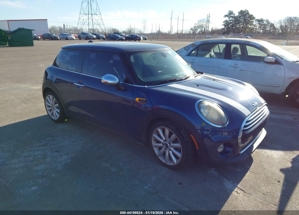 2014 MINI HARDTOP COOPER VIN: WMWXM5C55ET934522
