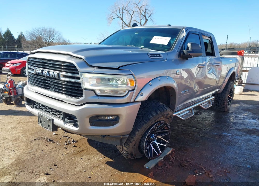 2019 RAM 2500 BIG HORN  4X4 6'4 BOX VIN: 3C6UR5DL8KG679515