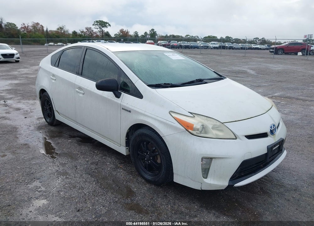 2013 TOYOTA PRIUS TWO VIN: JTDKN3DU7D5600290