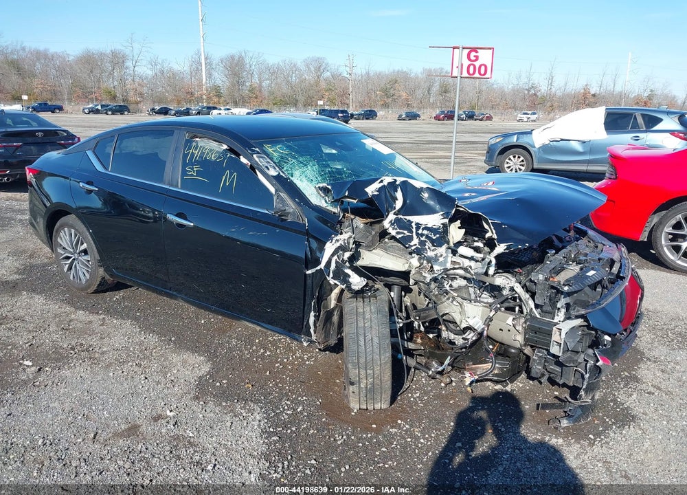 2025 NISSAN ALTIMA SV FWD VIN: 1N4BL4DV1SN326818