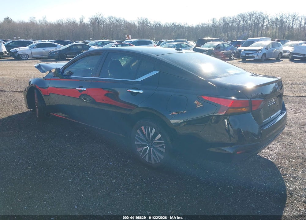 2025 NISSAN ALTIMA SV FWD VIN: 1N4BL4DV1SN326818