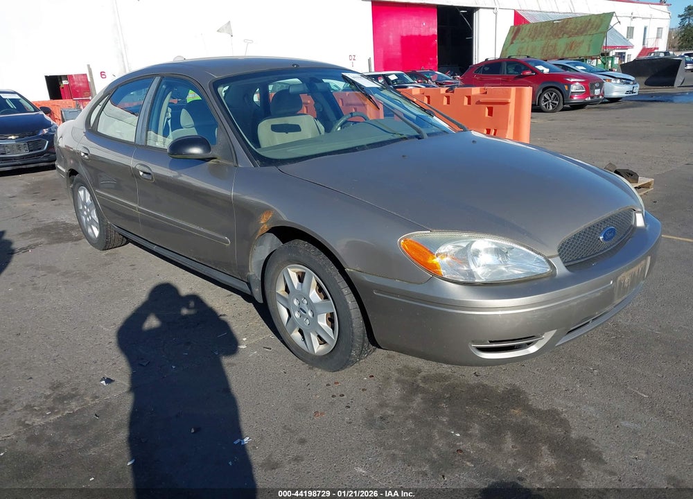 2005 FORD TAURUS SE VIN: 1FAFP53UX5A184078