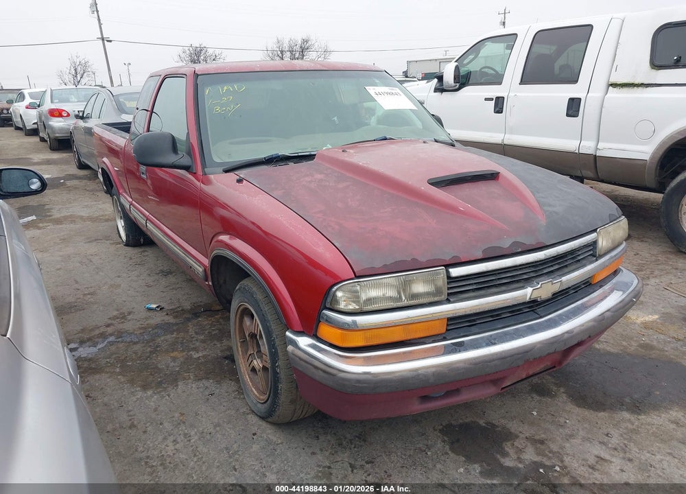 1998 CHEVROLET S-10 LS FLEETSIDE VIN: 1GCCS19X9W8212192