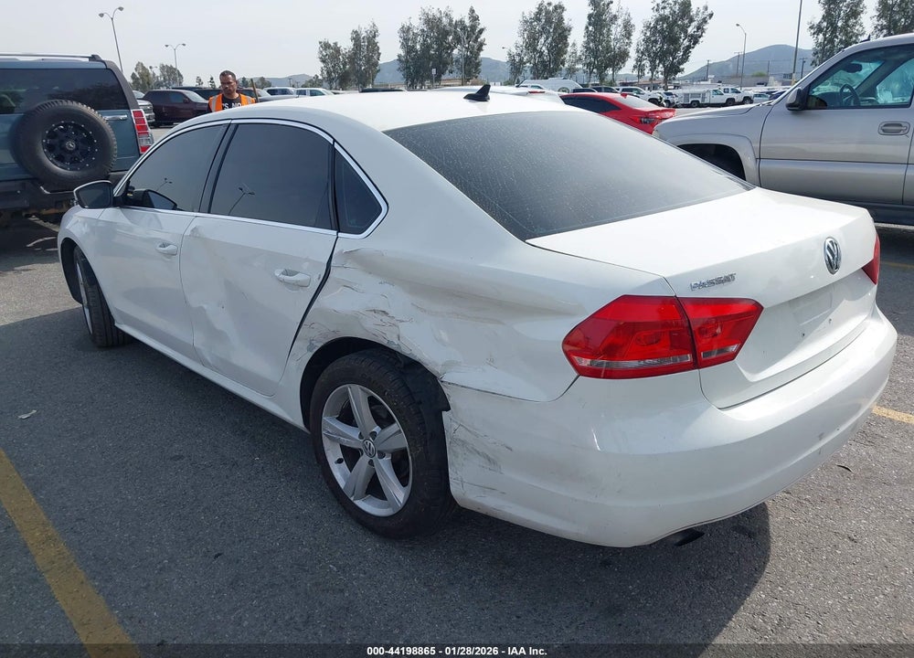 2015 VOLKSWAGEN PASSAT 1.8T LIMITED EDITION VIN: 1VWAT7A38FC082951
