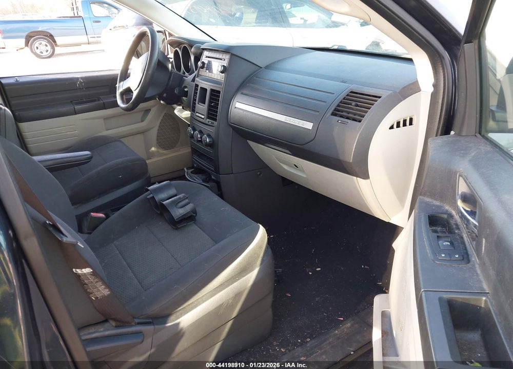 2008 DODGE GRAND CARAVAN SE VIN: 1D8HN44H48B136970