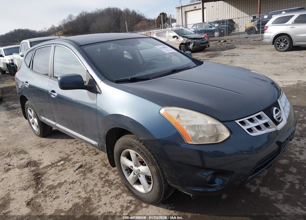 2013 NISSAN ROGUE S VIN: JN8AS5MV5DW612705