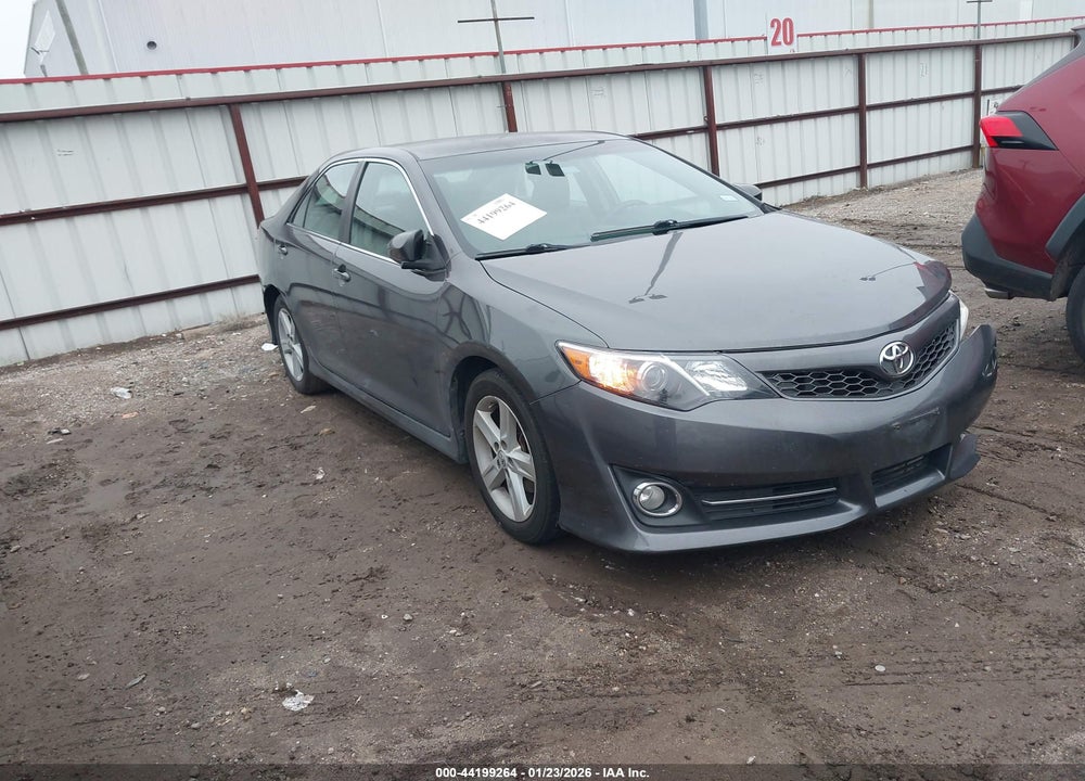 2013 TOYOTA CAMRY SE VIN: 4T1BF1FK9DU269727