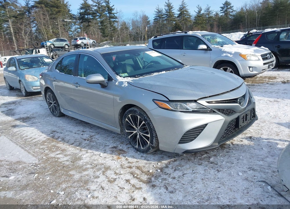 2018 TOYOTA CAMRY SE VIN: 4T1B11HK6JU134244