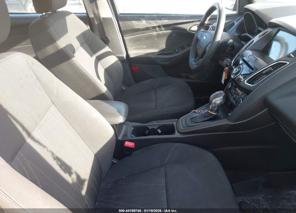2017 FORD FOCUS SEL VIN: 1FADP3H27HL317858