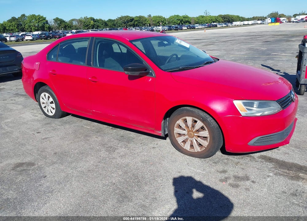 2013 VOLKSWAGEN JETTA 2.0L S VIN: 3VW2K7AJ1DM368416