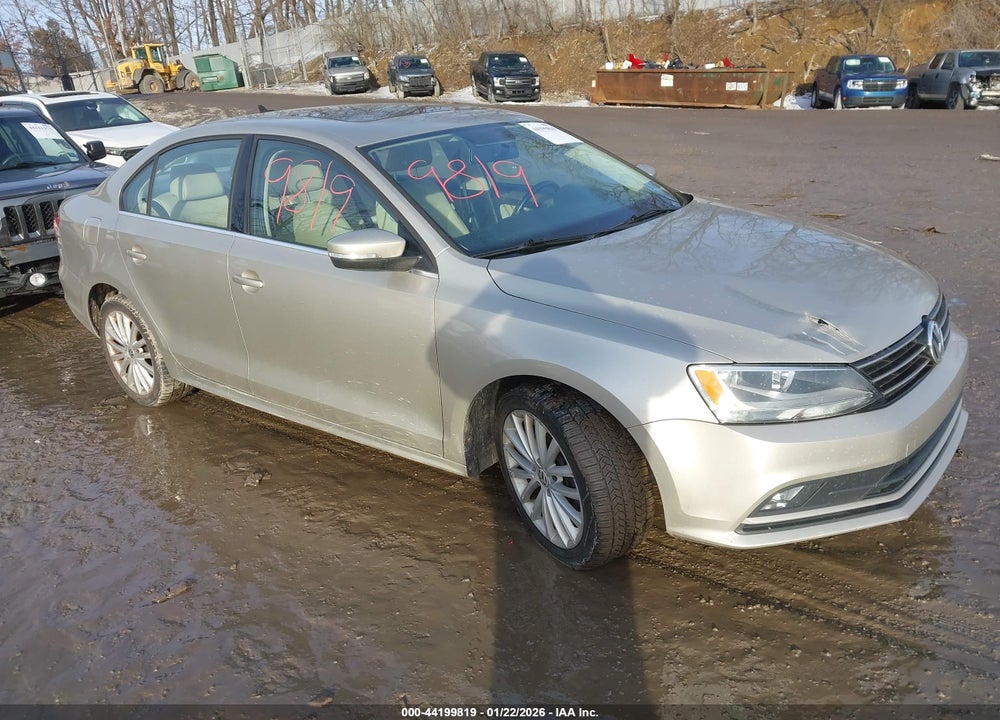 2015 VOLKSWAGEN JETTA 1.8T SE VIN: 3VWD17AJXFM232168
