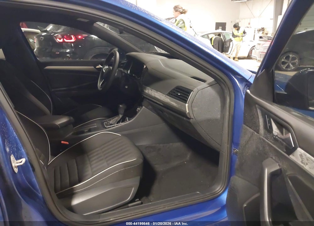 2023 VOLKSWAGEN JETTA 1.5T SPORT VIN: 3VWBM7BU2PM027758
