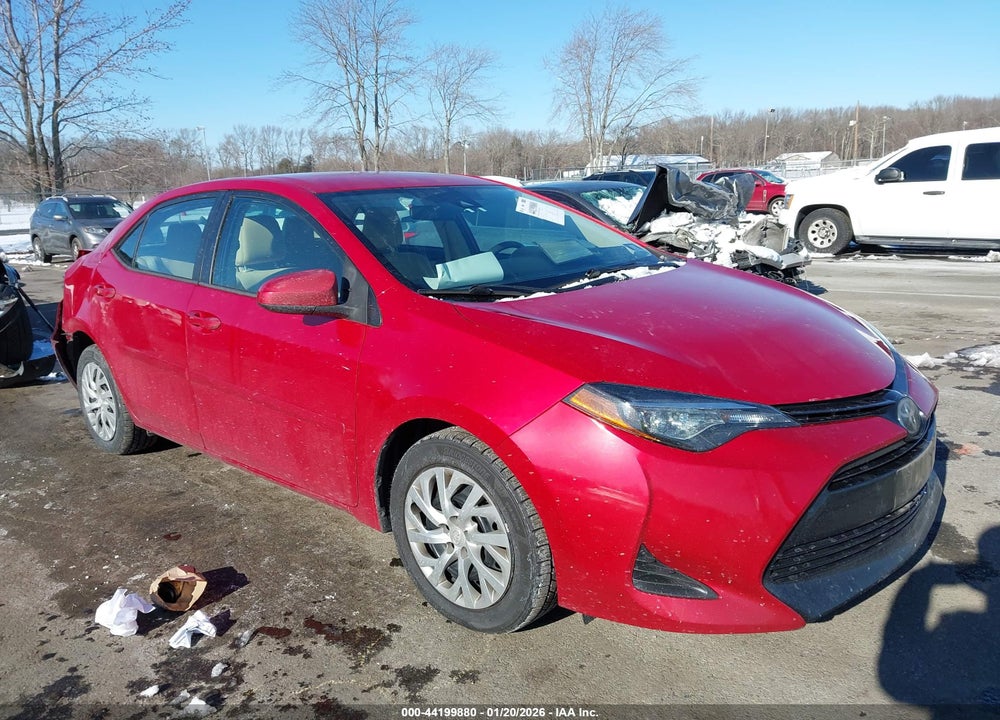 2019 TOYOTA COROLLA LE VIN: 2T1BURHE5KC213374