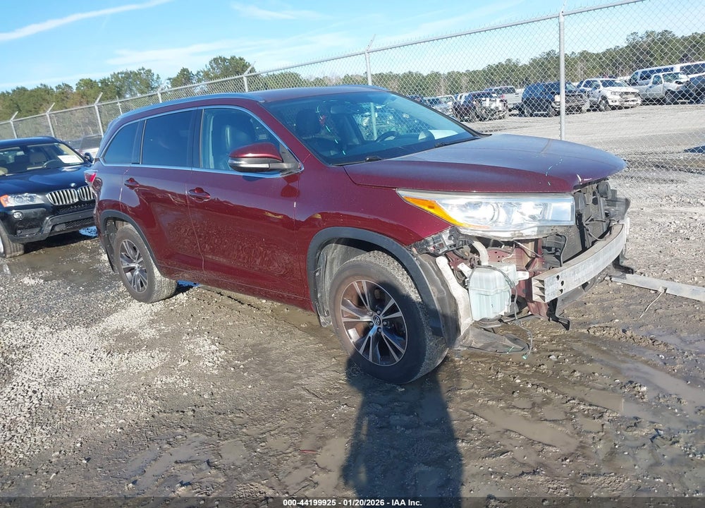 2016 TOYOTA HIGHLANDER XLE V6 VIN: 5TDJKRFH3GS290449