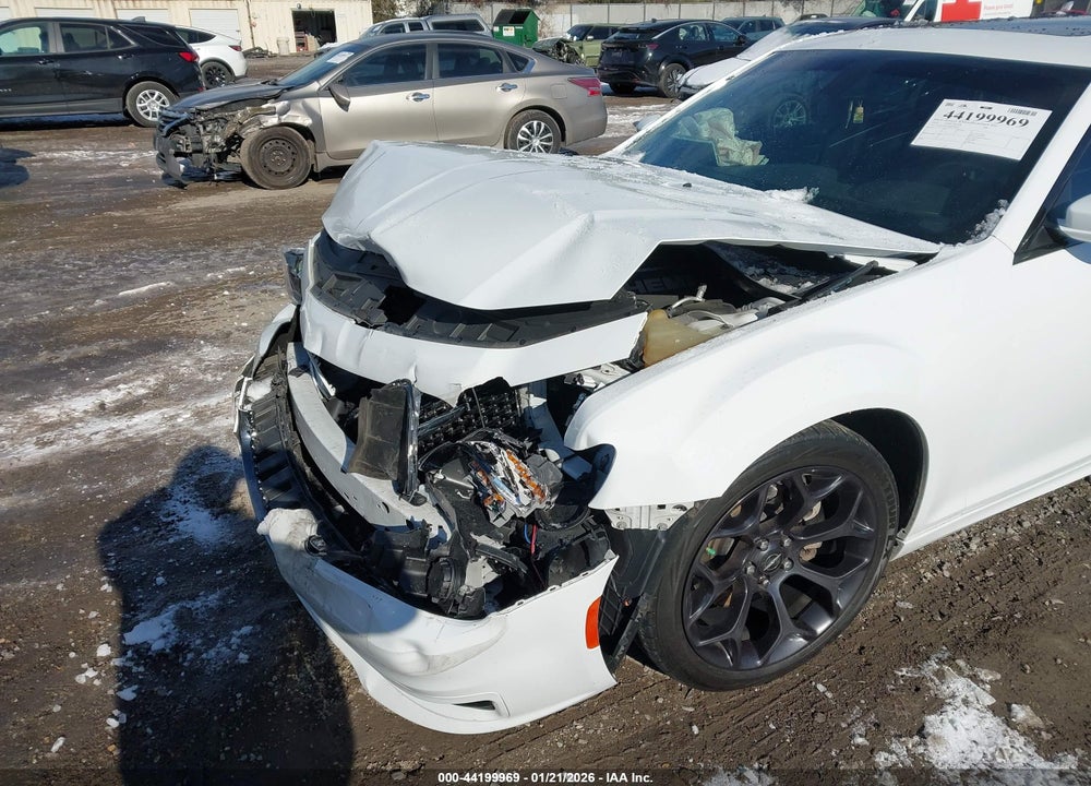 2020 CHRYSLER 300 300S VIN: 2C3CCABT8LH180639