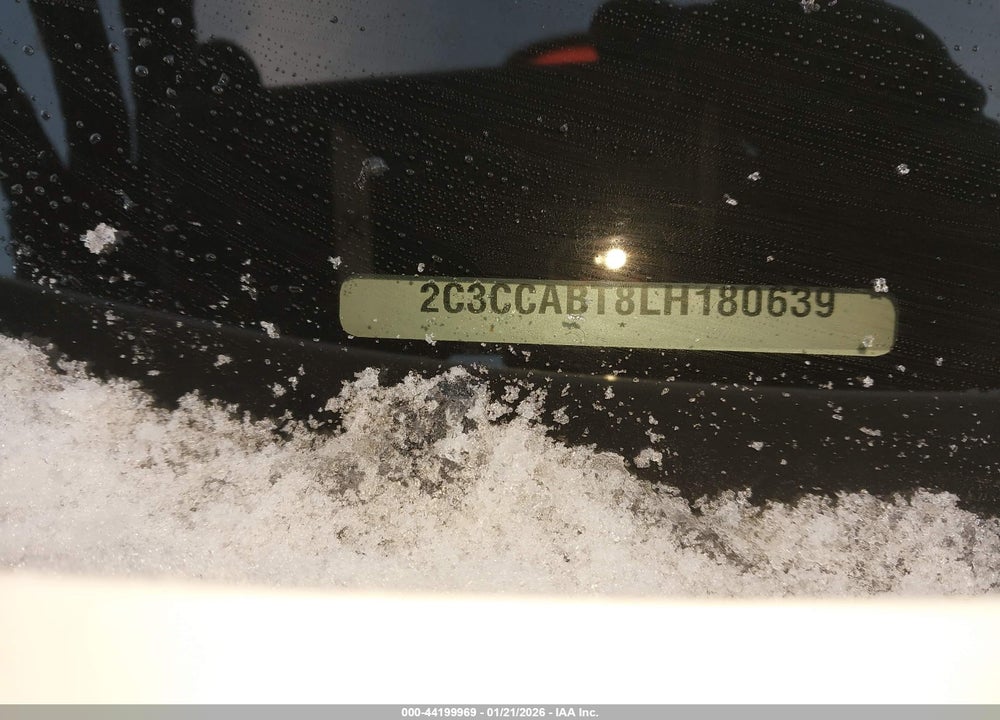 2020 CHRYSLER 300 300S VIN: 2C3CCABT8LH180639