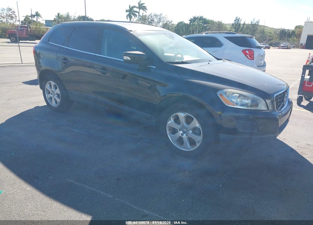 2013 VOLVO XC60 3.2/3.2 PLATINUM/3.2 PREMIER/3.2 PREMIER PLUS VIN: YV4952DL2D2384606