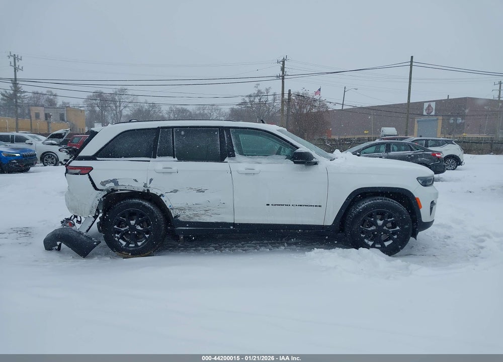 2024 JEEP GRAND CHEROKEE ALTITUDE X 4X4 VIN: 1C4RJHAG8RC255117
