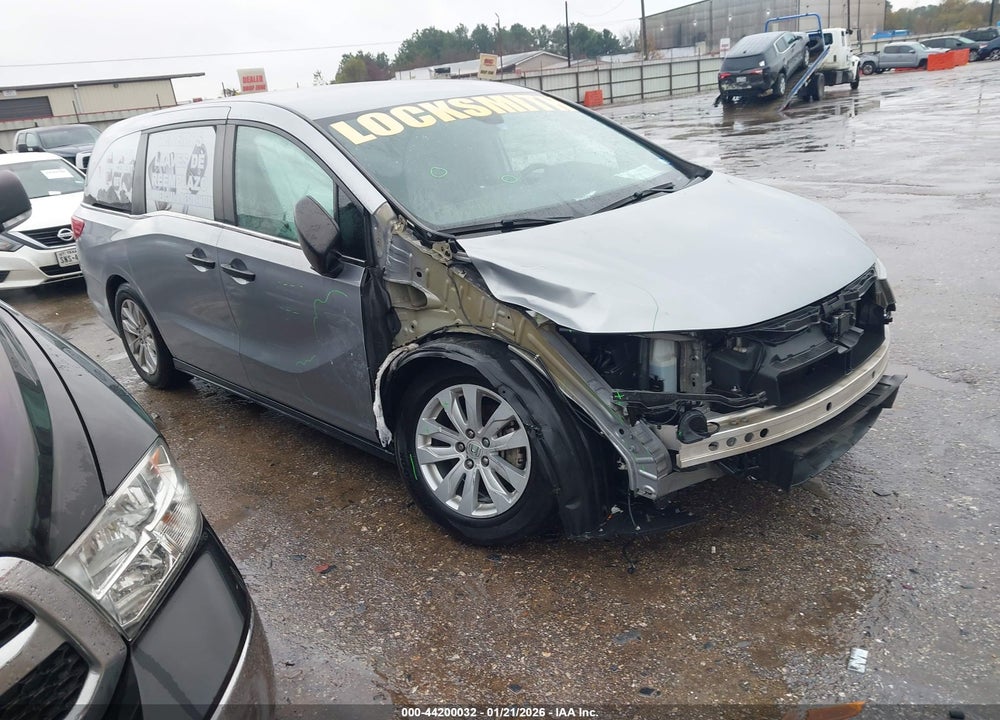 2021 HONDA ODYSSEY LX VIN: 5FNRL6H20MB017752