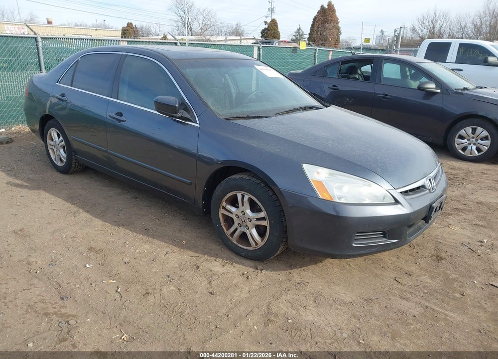 2007 HONDA ACCORD 2.4 EX VIN: 1HGCM567X7A192360