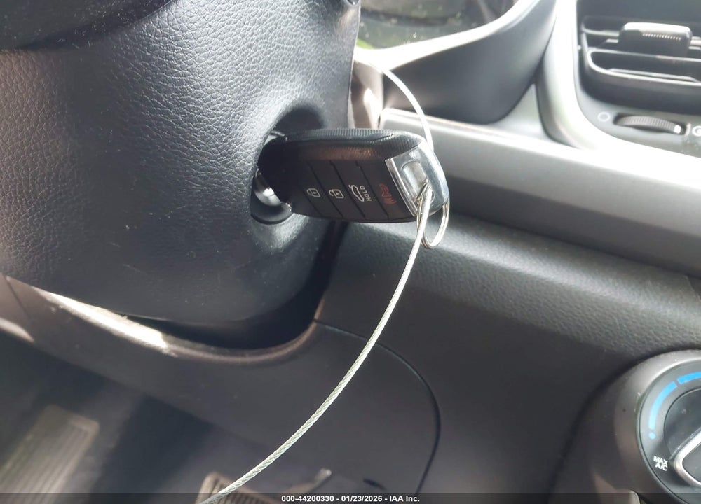 2019 KIA RIO S VIN: 3KPA24AB8KE210278
