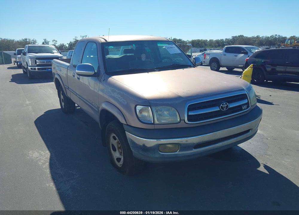 2000 TOYOTA TUNDRA SR5 V8 VIN: 5TBRT3412YS034736