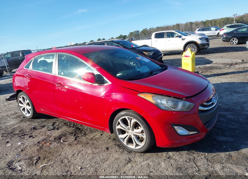 2013 HYUNDAI ELANTRA GT VIN: KMHD35LE7DU081120